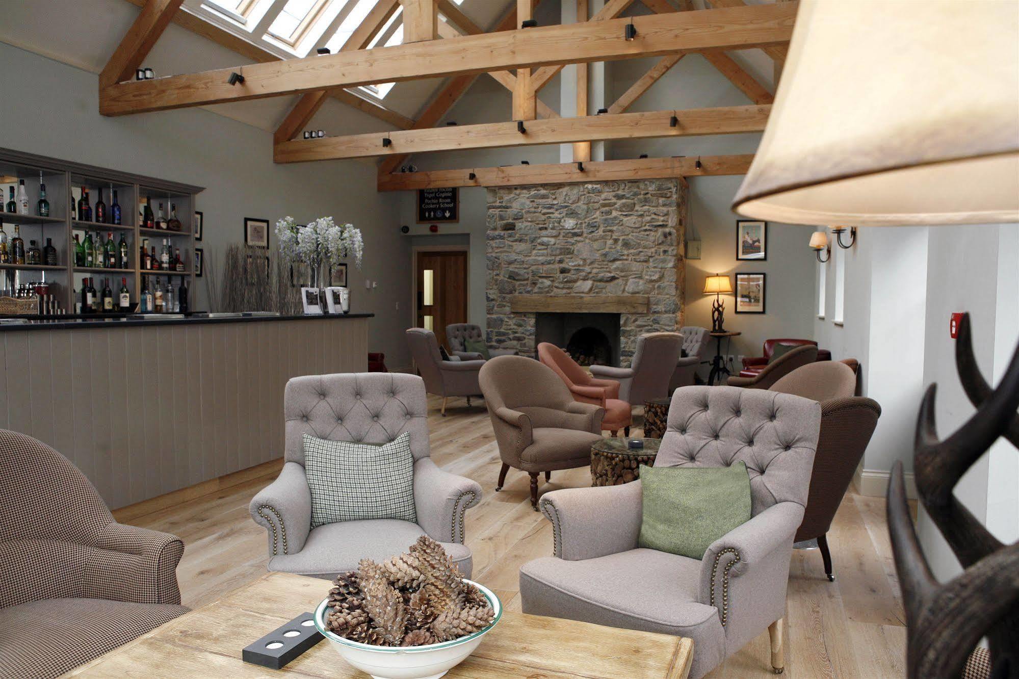 Furnace Farmhouse Bodnant Tal-y-Cafn エクステリア 写真
